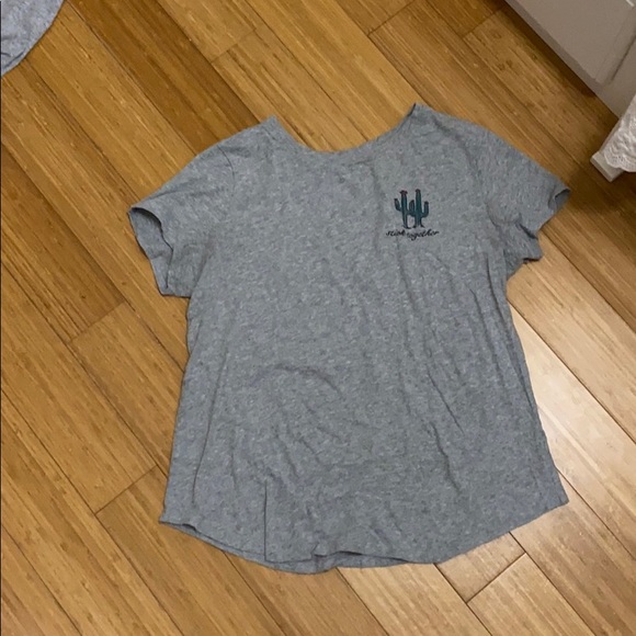 Cute old navy top - Picture 1 of 3